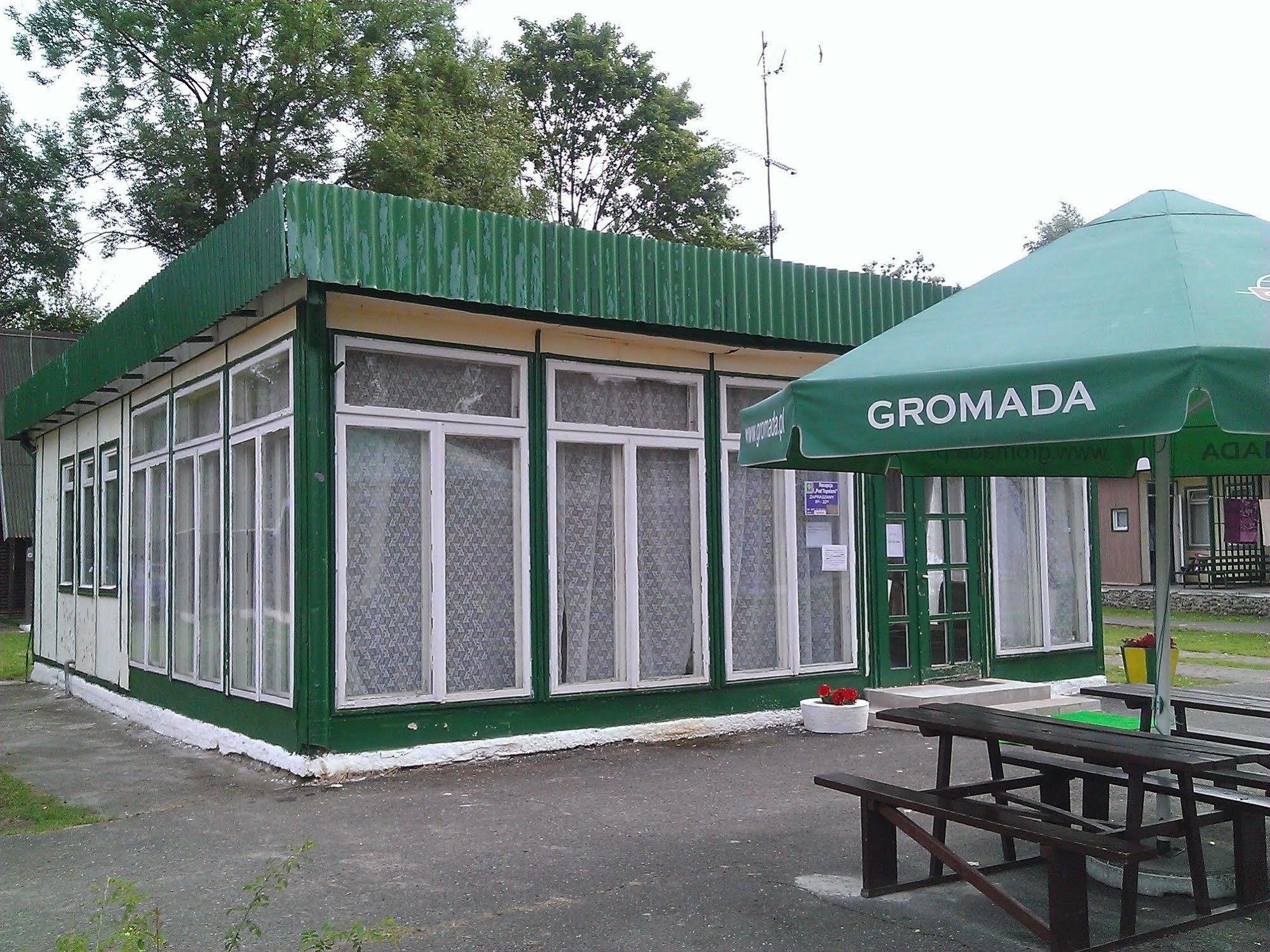 Ow Gromada Pod Topolami Miedzyzdroje Exteriör bild